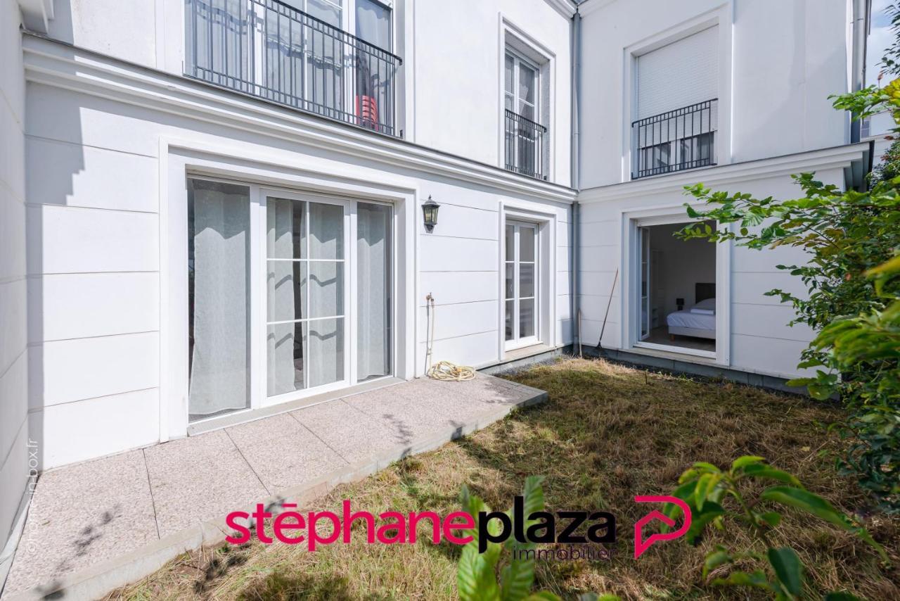 Plaza Vasco 01 Appartement Serris Buitenkant foto